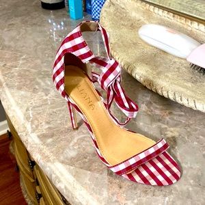 Red and white checkered high heels